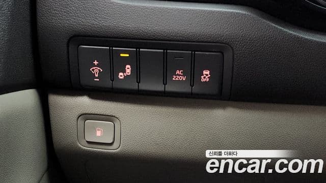 Kia All New Carnival Noblesse, 2018 17