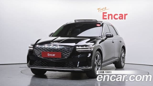 Genesis electrified GV70 e-AWD, 2022 1