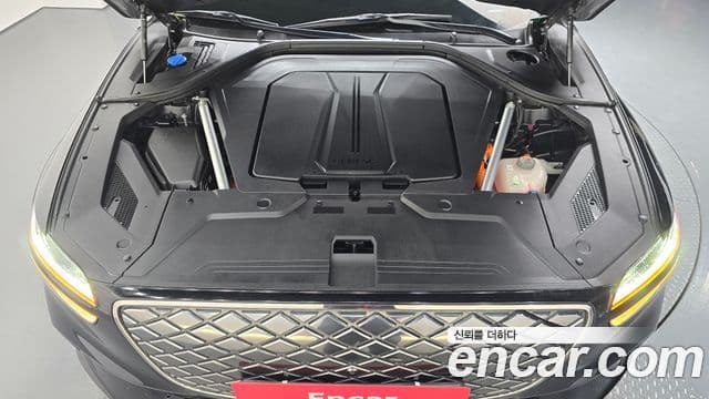 Genesis electrified GV70 e-AWD, 2022 6