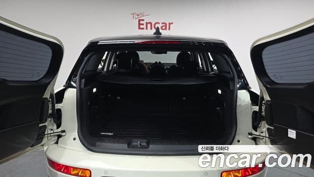 Mini Cooper 클럽맨 2세대, 2021 20