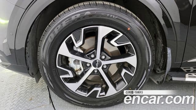 Kia Sportage 5세대 гибрид Signature 2WD, 2022 все фото