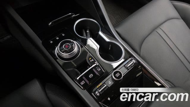 Kia K5 гибрид 3세대 Noblesse, 2023 9
