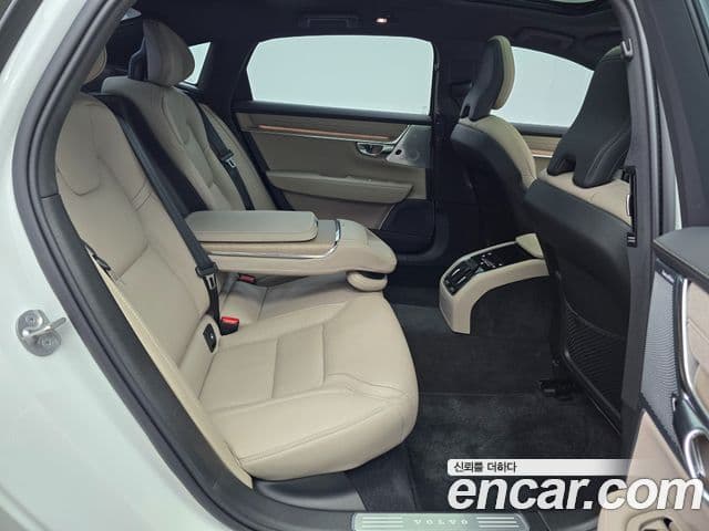 Volvo S90 B5 Ultra Bright, 2026 11