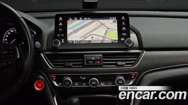 Honda Accord 10세대 1.5 турбо, 2020 14