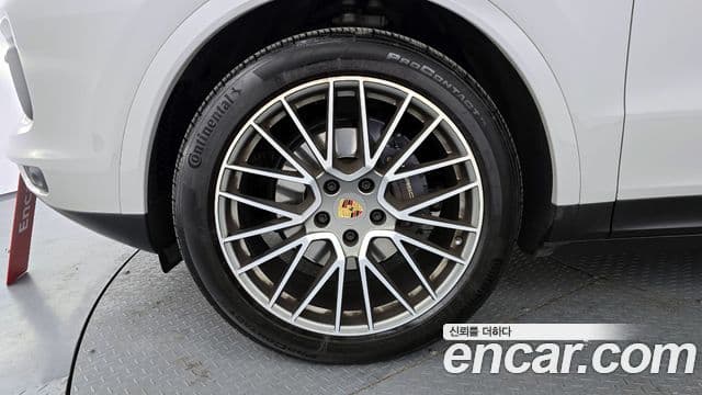 Porsche Cayenne (PO536) 3.0 Platinum Edition, 2023 все фото