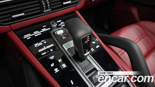 Porsche Cayenne (PO536) 3.0 Platinum Edition, 2023 9