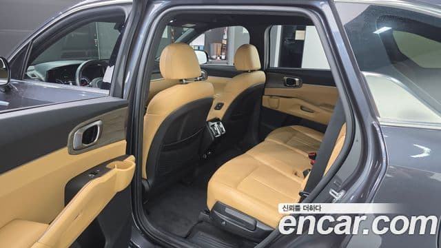 Kia Sorento 4세대 Prestige, 2023 11