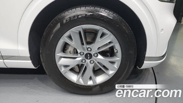 Genesis GV70, 2025 все фото