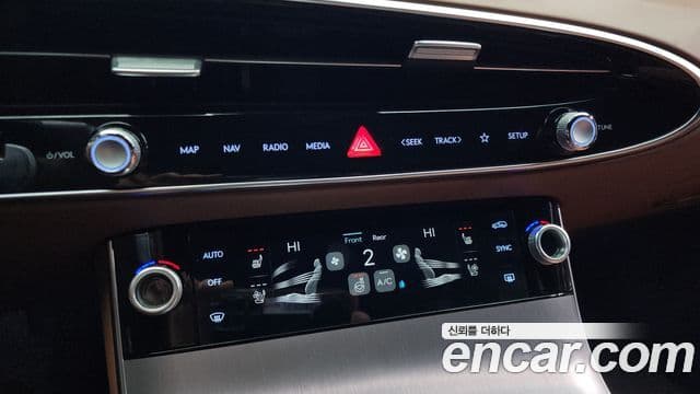 Genesis GV70, 2025 17