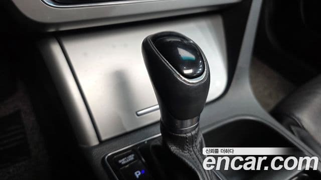 Hyundai LF Sonata гибрид Premium, 2015 9