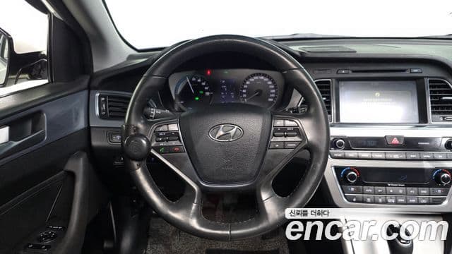 Hyundai LF Sonata гибрид Premium, 2015 13