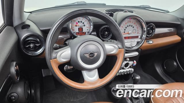 Mini Cooper Mayfair, 2010 13