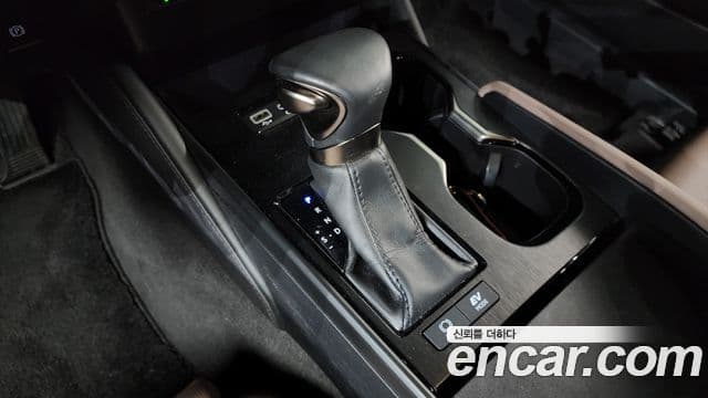 Lexus ES300h 7세대 Luxury Plus, 2023 9