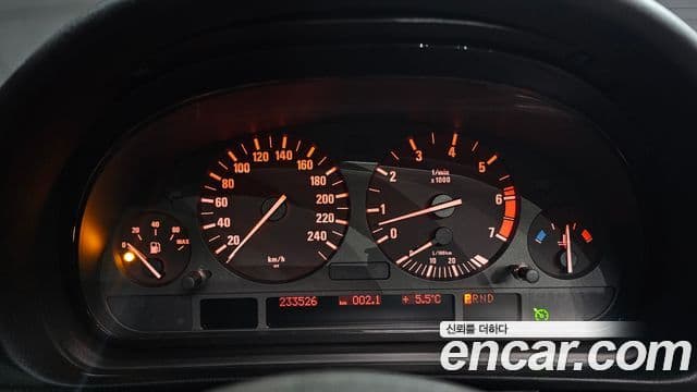BMW 7시리즈 E38, 1999 8