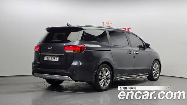 Kia All New Carnival Prestige, 2016 2
