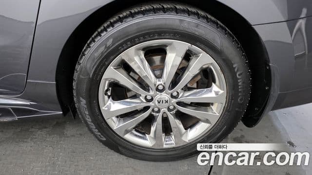 Kia All New Carnival Prestige, 2016 все фото