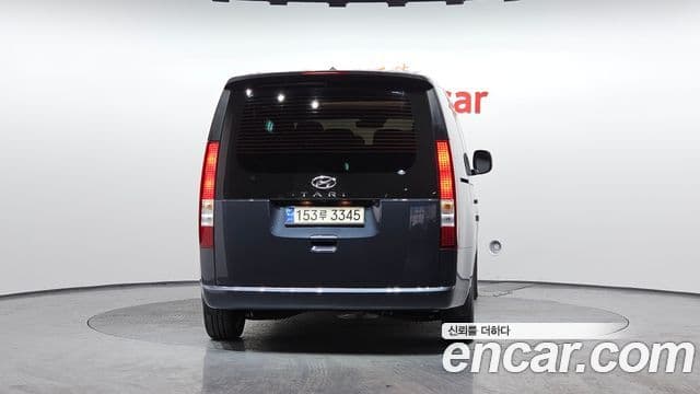 Hyundai Staria Modern, 2024 4
