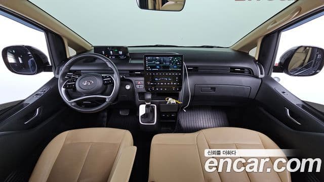 Hyundai Staria Modern, 2024 7