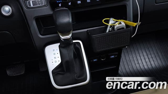 Hyundai Staria Modern, 2024 9