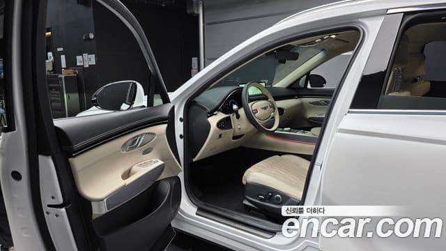 Genesis GV70, 2024 11
