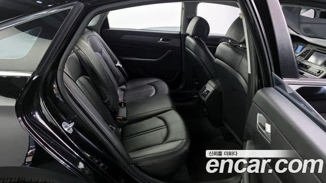 Hyundai LF Sonata Special, 2016 19