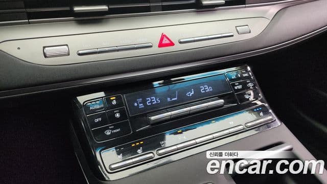 Hyundai The / новый New Grandeur IG гибрид Exclusive, 2020 18