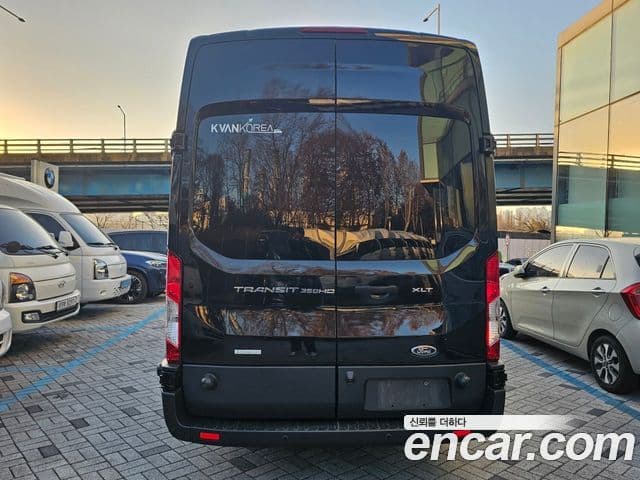 Ford 트랜짓, 2017 4