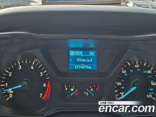 Ford 트랜짓, 2017 8