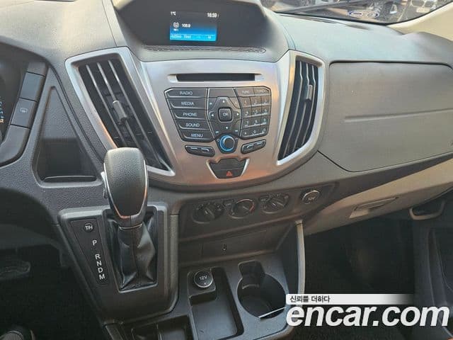 Ford 트랜짓, 2017 9