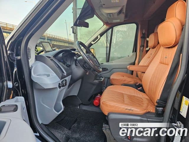 Ford 트랜짓, 2017 17