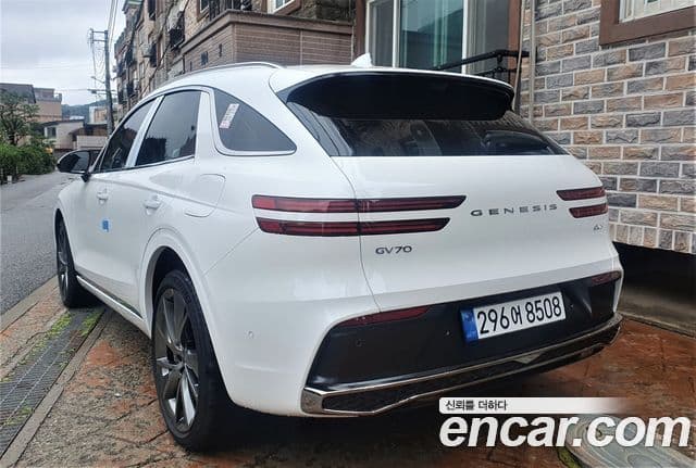 Genesis GV70, 2025 2