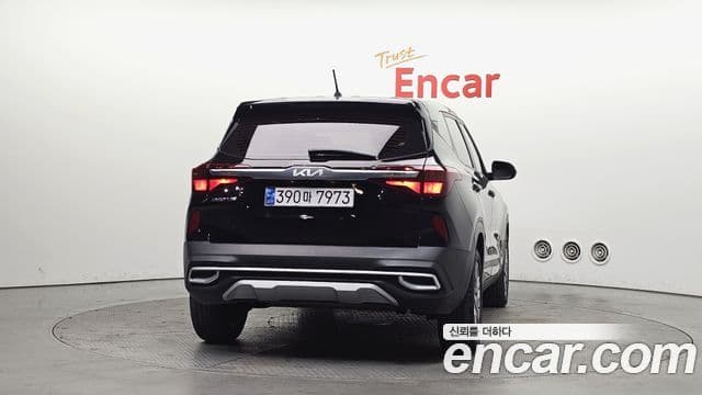 Kia Seltos Prestige, 2023 4