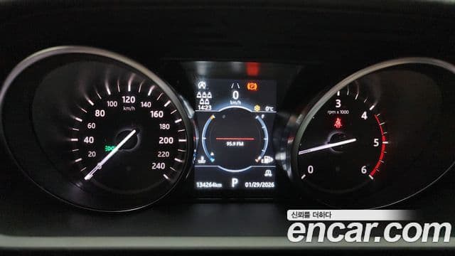 Land Rover Discovery 5 3.0 SD6 SE, 2019 8