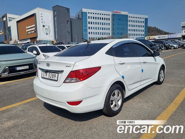 Hyundai Accent(новый кузов / новое поколение) Modern, 2014 все фото