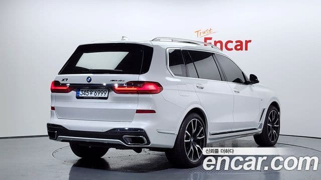 BMW X7 (G07) xDrive 40d M Sport 6인승, 2021 2