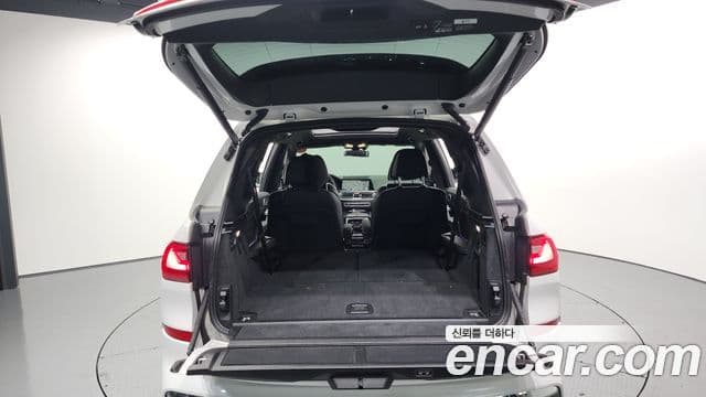 BMW X7 (G07) xDrive 40d M Sport 6인승, 2021 20