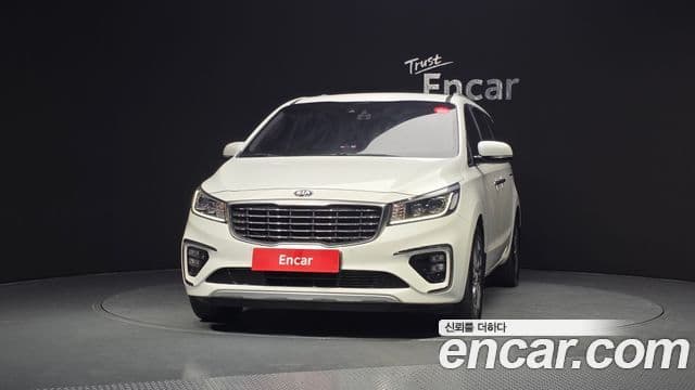 Kia The / новый New Carnival VIP, 2019 3