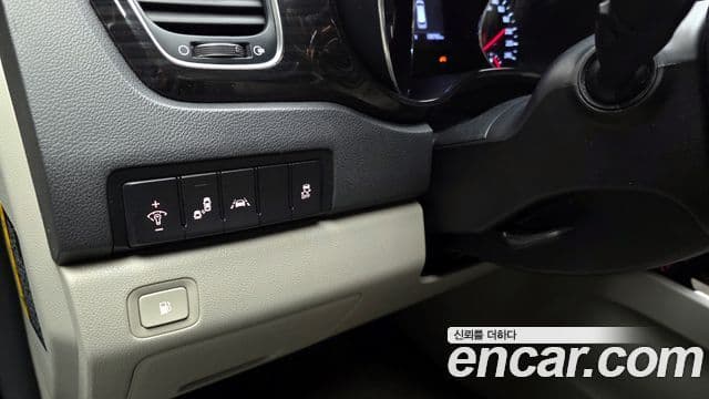 Kia The / новый New Carnival VIP, 2019 17