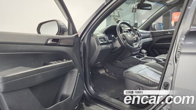 KG모빌리티(SsangYong) Rexton Sport Prestige, 2021 10