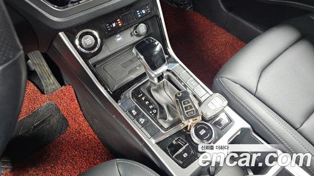 KG모빌리티(SsangYong) Beautiful Korando бензин 1.5 2WD C7, 2024 9