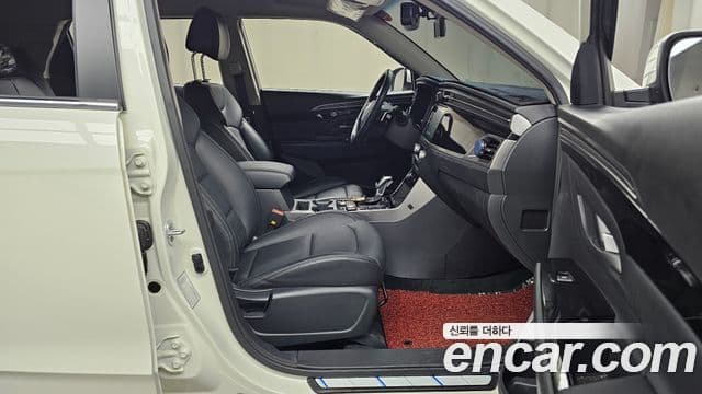 KG모빌리티(SsangYong) Beautiful Korando бензин 1.5 2WD C7, 2024 11