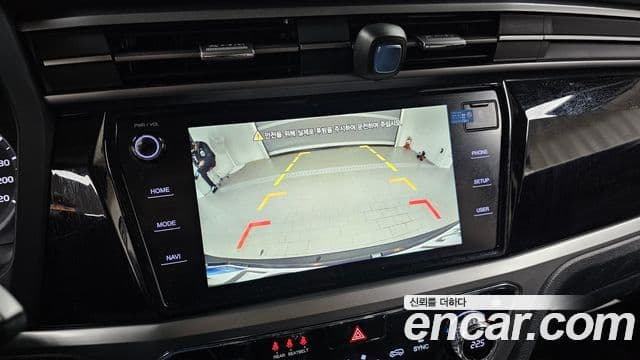 KG모빌리티(SsangYong) Beautiful Korando бензин 1.5 2WD C7, 2024 17