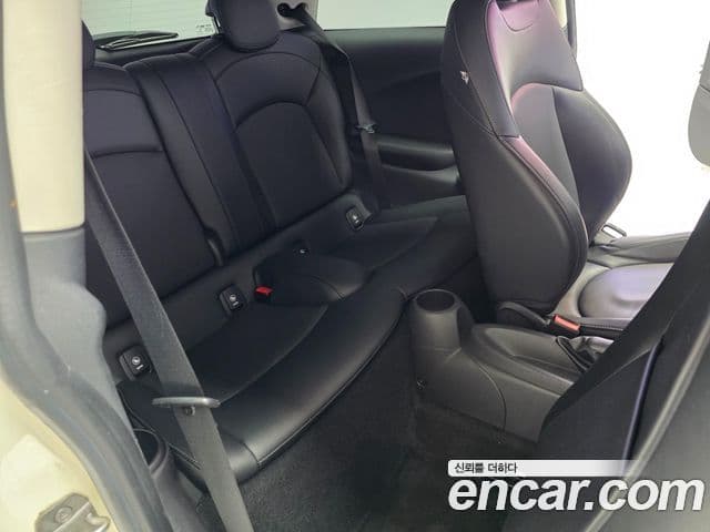 Mini Cooper D 3세대, 2015 7