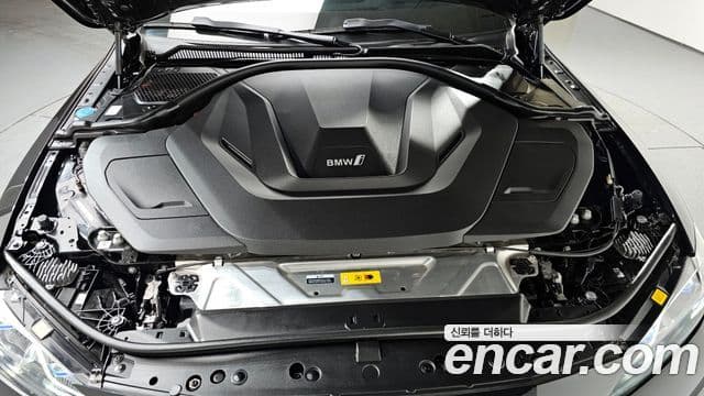 BMW i4 eDrive40 M Sport Pro, 2024 6