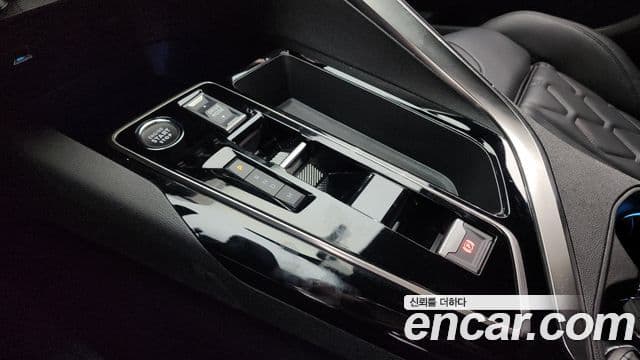 Peugeot 5008 2세대 1.2 Pure Tech GT, 2024 9