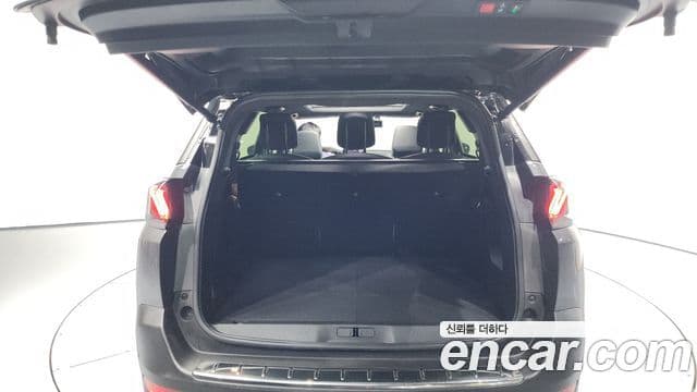 Peugeot 5008 2세대 1.2 Pure Tech GT, 2024 20