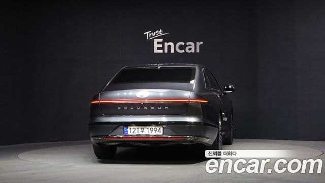 Hyundai Grandeur гибрид (GN7) Calligraphy, 2023 4