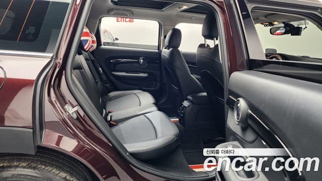 Mini Cooper D 클럽맨 2세대, 2018 12