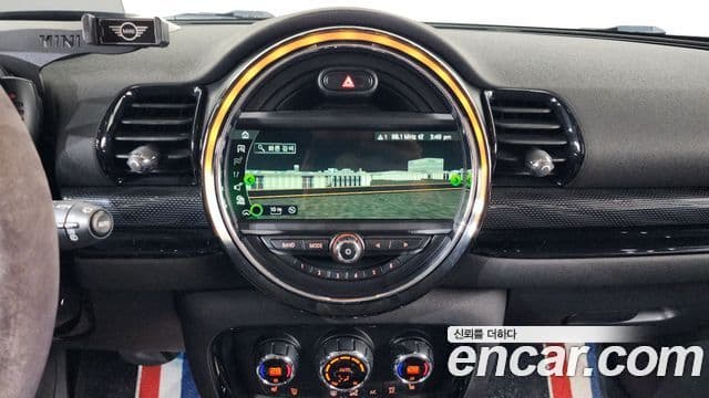 Mini Cooper D 클럽맨 2세대, 2018 14