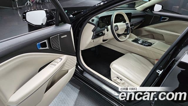 Kia The / новый New K8 Noblesse, 2025 11